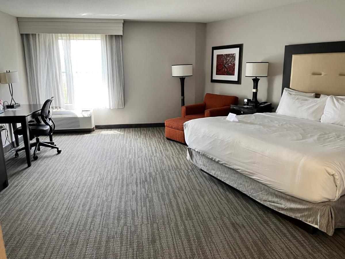 Branson Hillside Hotel Экстерьер фото